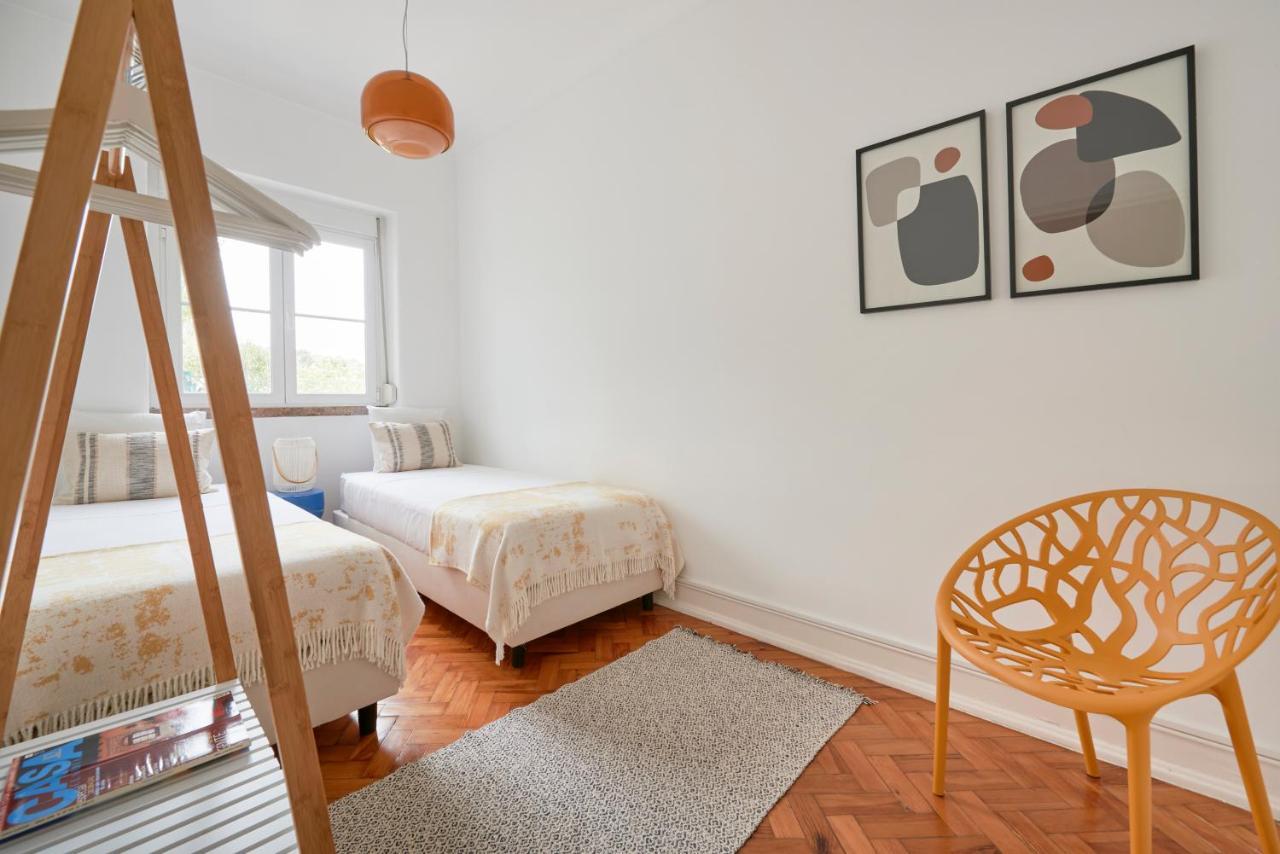 Light-Filled & Renovated Apartment, By Timecooler Lisbon Exterior photo